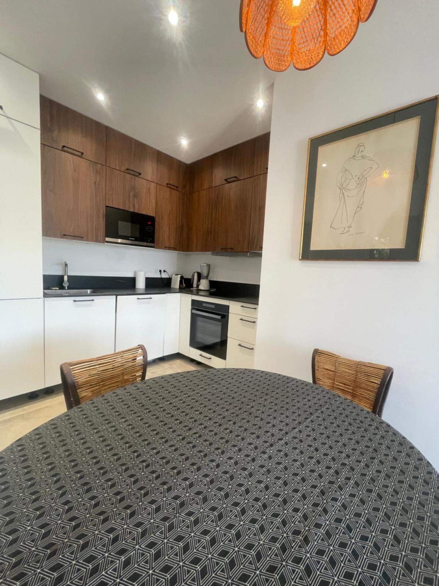 Appartement A 2Mn De La Plage Du Ruppione Pietrosella 외부 사진